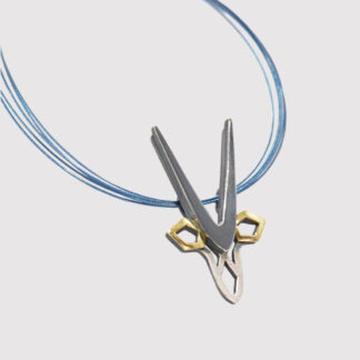 Oryx Geometric Pendant